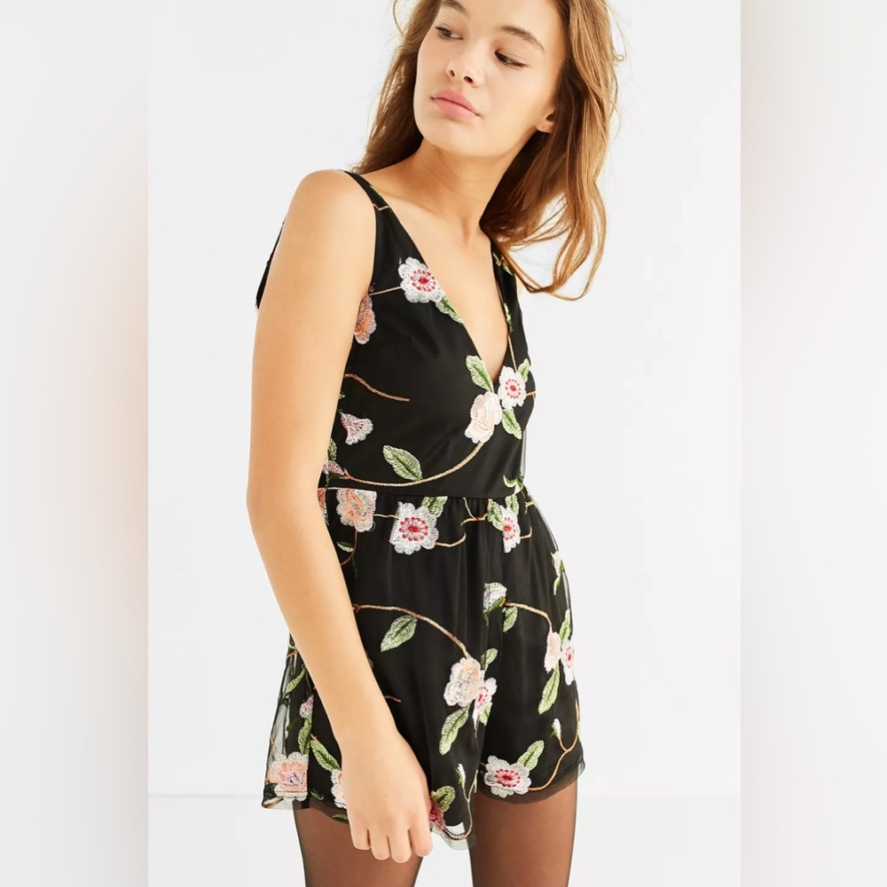 Urban Outfitters Floral Embroidered V-neck Shorts Romper